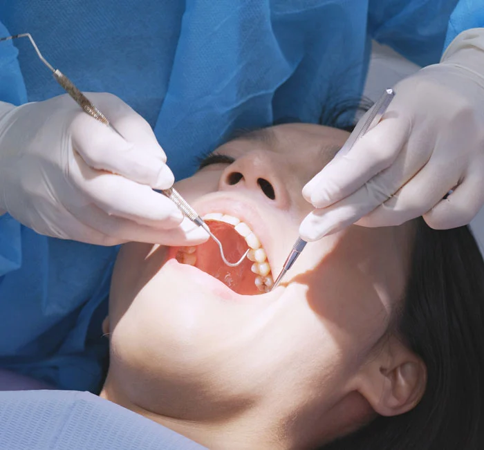 Intervention dentaire